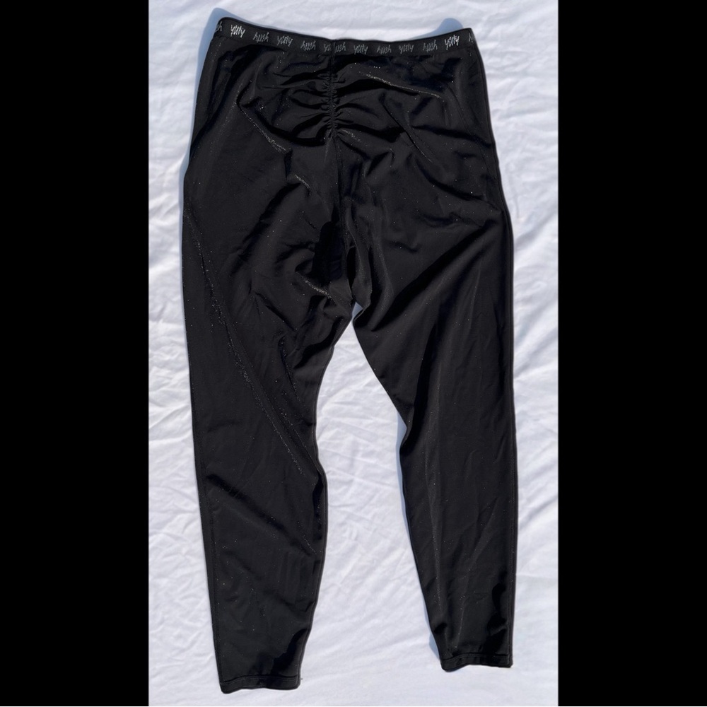 NWOT YITTY by Fabletics Spotlight Shaping Ruched Legging